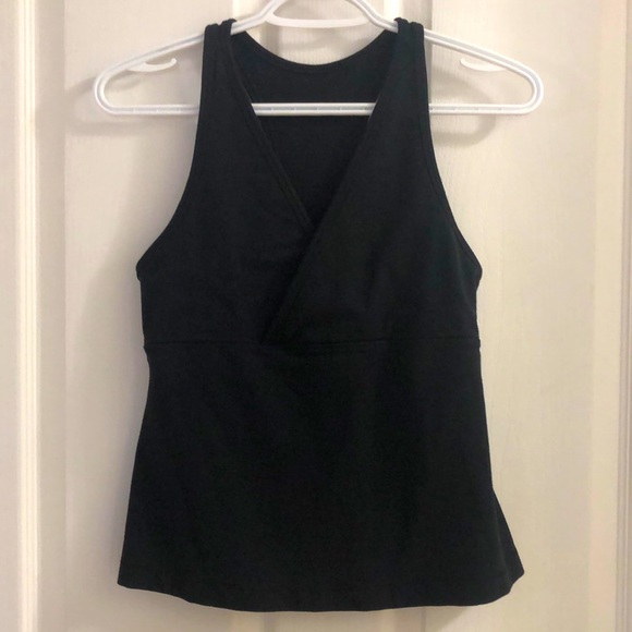Lululemon Athletics Top Crossover Front T-back Size 10 Pre-loved Condition Black - Picture 3 of 6